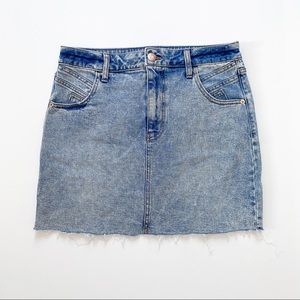 Wild Fable Mini skirt Acid Wash Light Wash Raw Hem